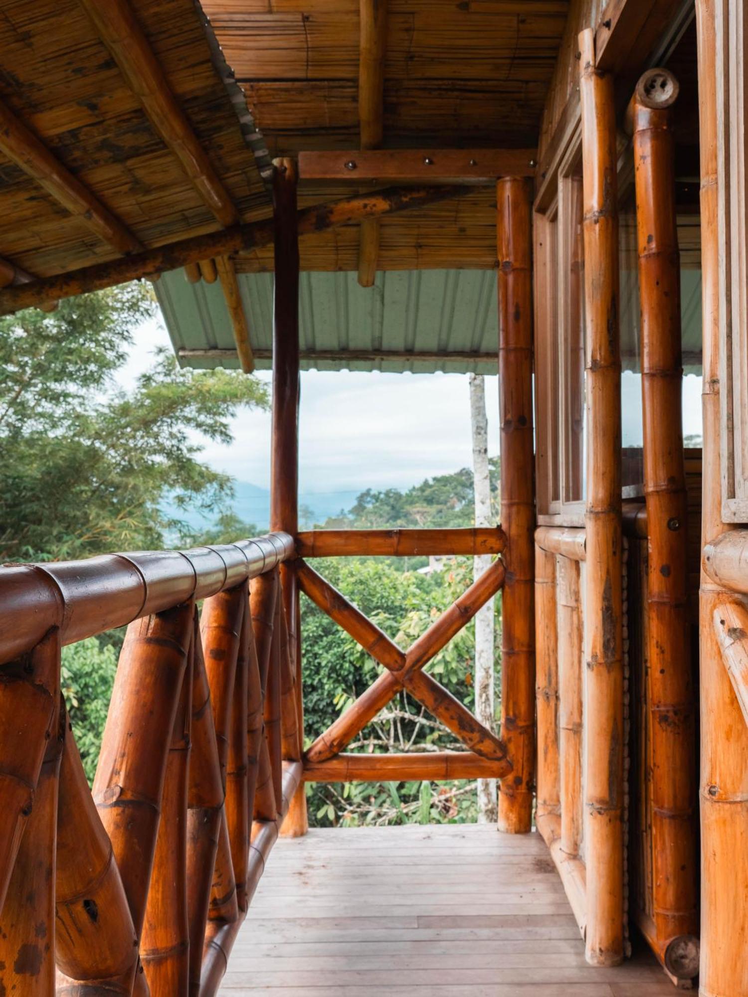 Hostal Pakay Tena Bagian luar foto