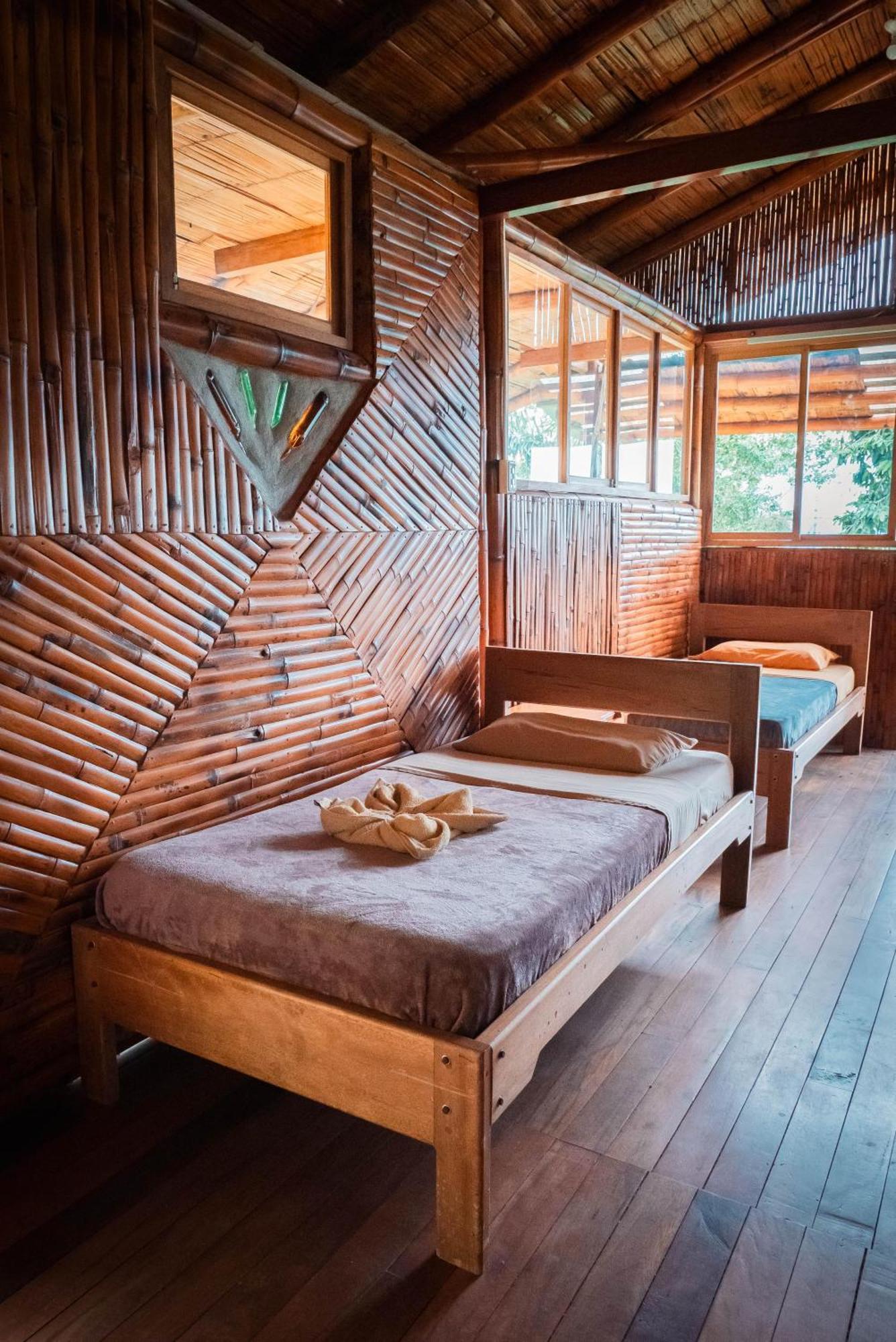 Hostal Pakay Tena Bagian luar foto