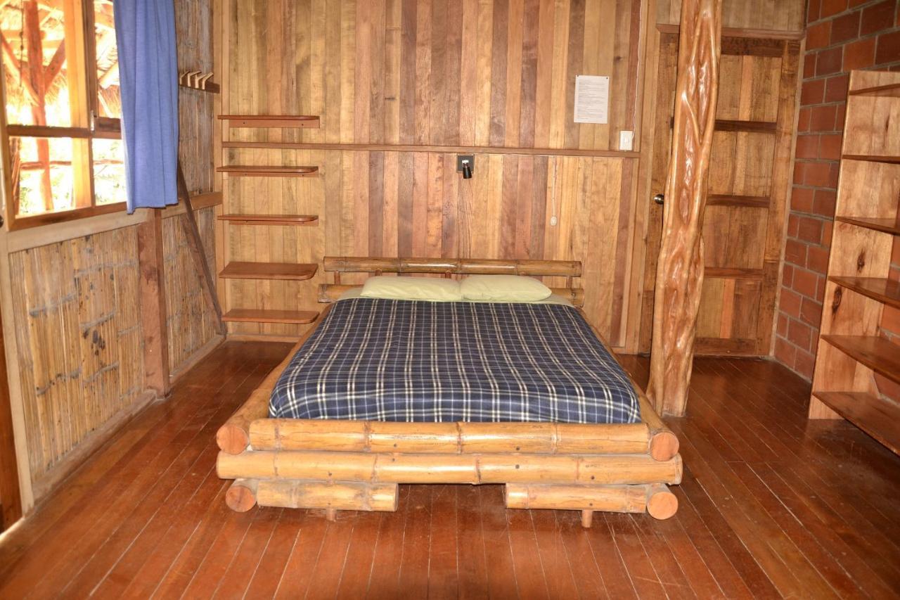 Hostal Pakay Tena Bagian luar foto